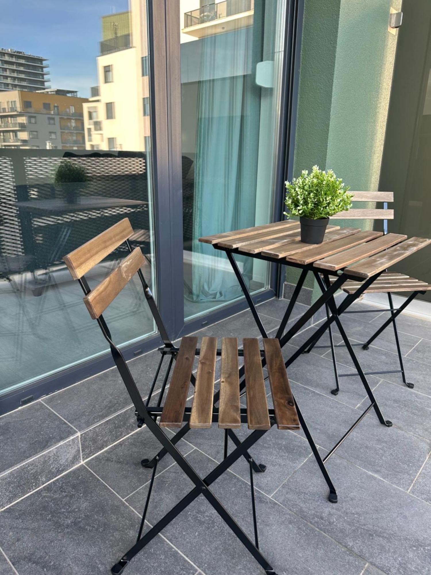 Appartement Modern Riverside With A Balcony And Garage